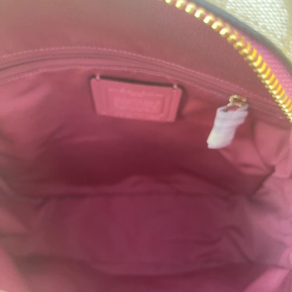 Coach Jordyn Backpack With Signature Canvas - Picture 4 of 4